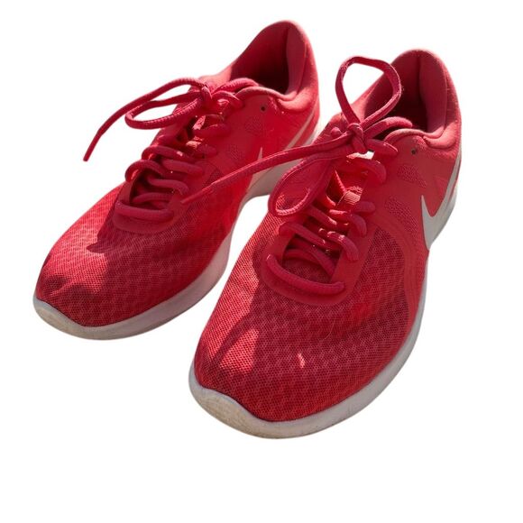 nike revolution 4 women's red